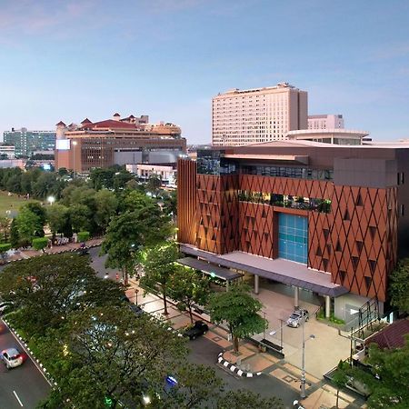 Ibis Styles Semarang Simpang Lima Hotell Exteriör bild