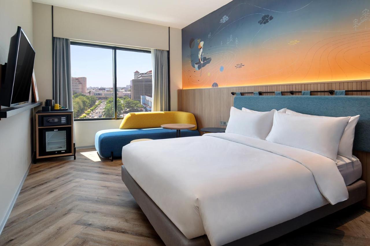 Ibis Styles Semarang Simpang Lima Hotell Exteriör bild