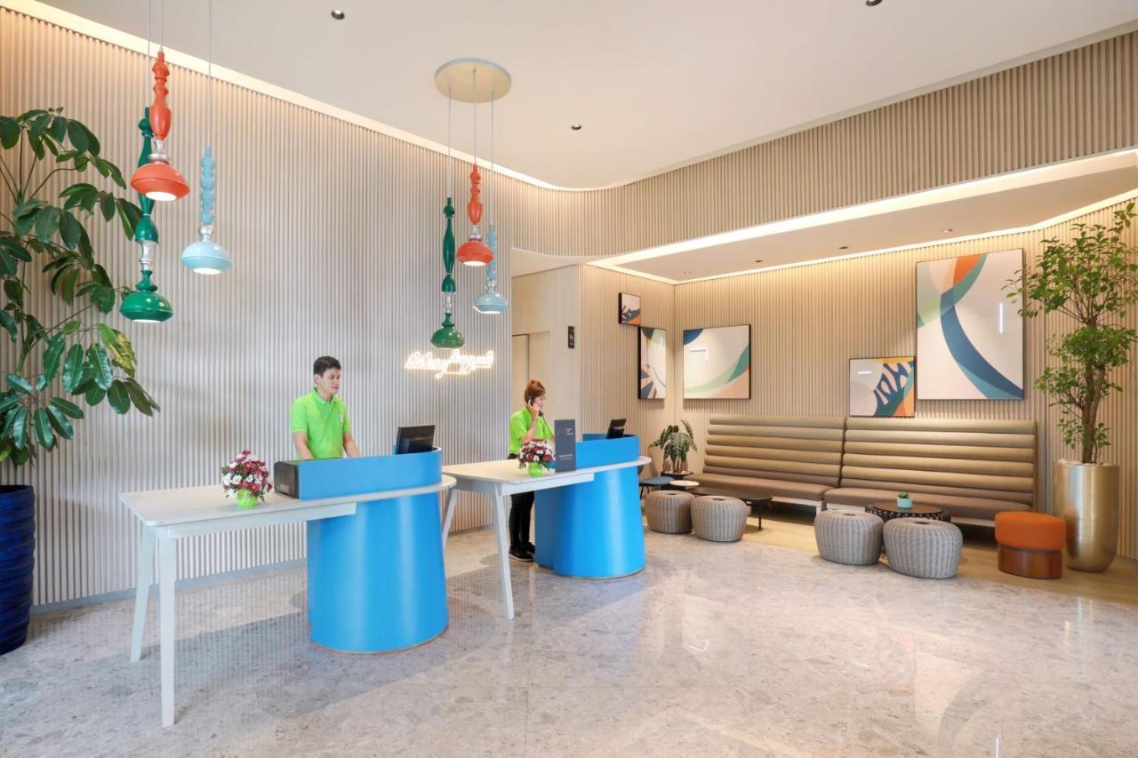 Ibis Styles Semarang Simpang Lima Hotell Exteriör bild