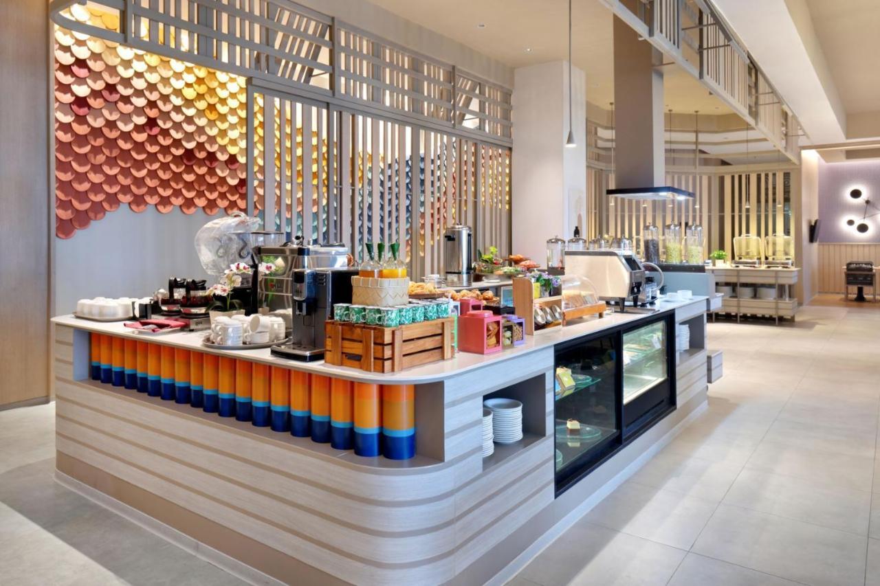 Ibis Styles Semarang Simpang Lima Hotell Exteriör bild